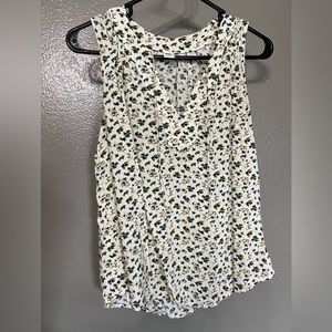 Small old navy floral tank top